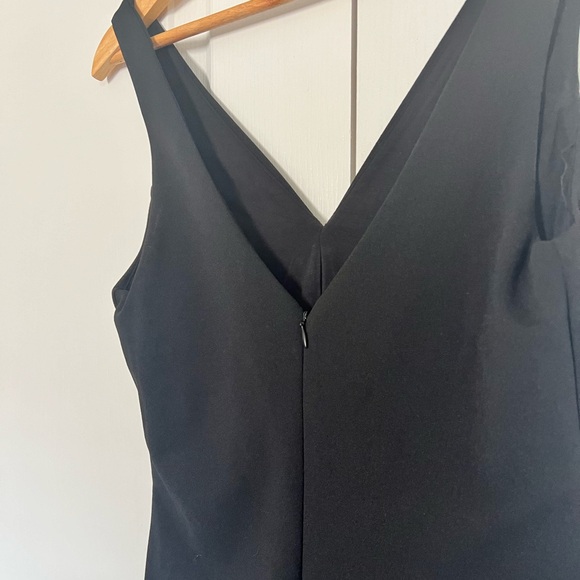 Little black dress - Picture 4 of 5